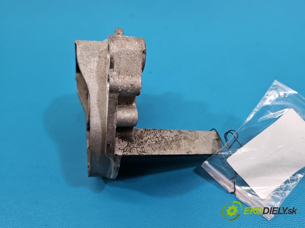 Dacia Duster III 24- 1.2 131 HP manual 96 kW 1199 cm3 5- Upevnenie: 304170718R