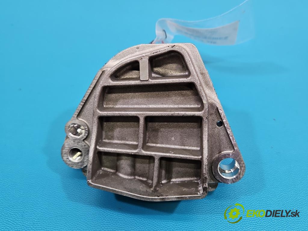 Dacia Duster III 24- 1.2 131 HP manual 96 kW 1199 cm3 5- Upevnenie: 304170718R