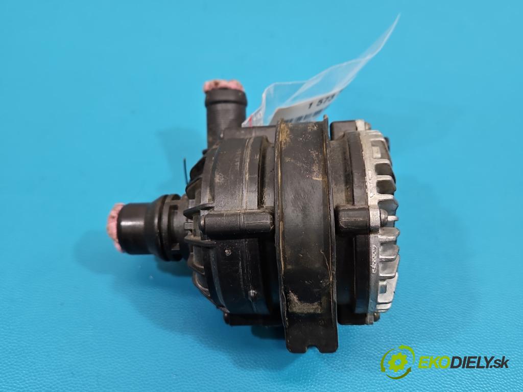Dacia Duster III 24- 1.2 131 HP manual 96 kW 1199 cm3 5- pompa obehu voda: 210104389R