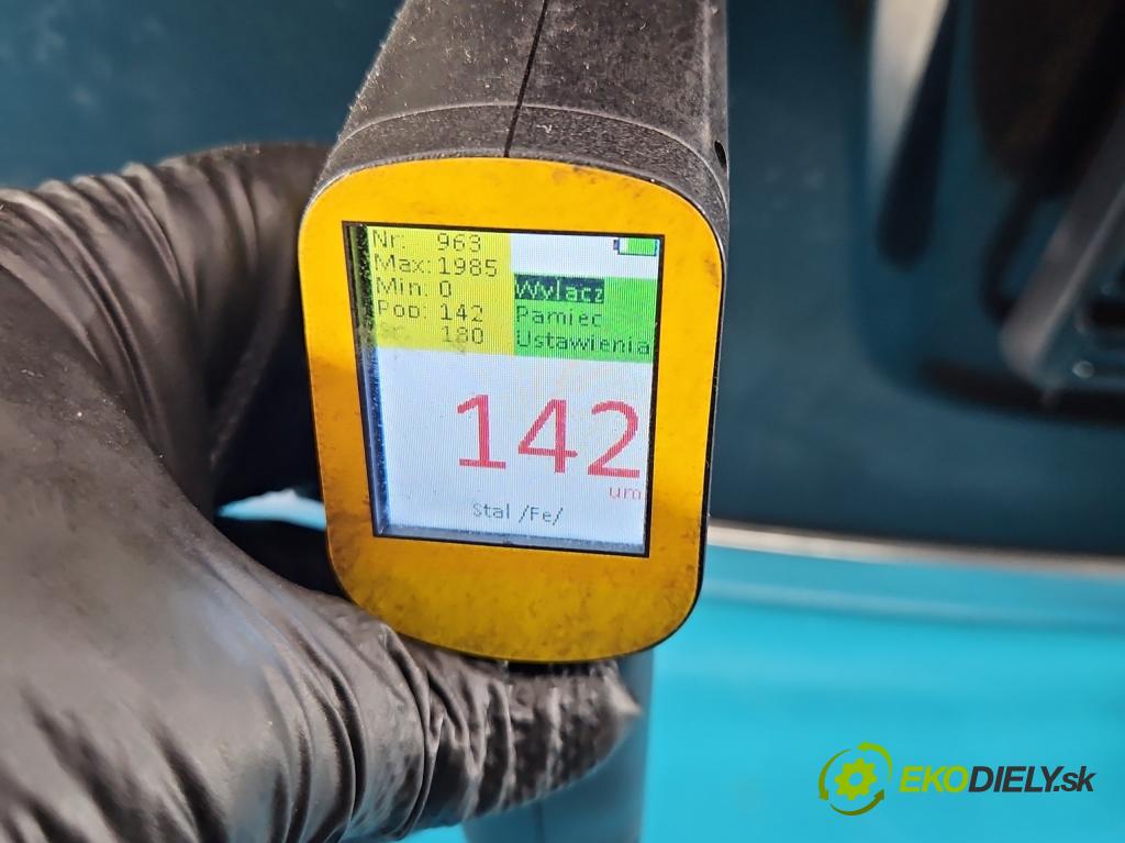 Toyota Avensis III T27 2009-2018 2.2 D4D 150 HP manual 110 kW 2231 cm3 5- zadna kufor  (Kapota zadná (kufor))