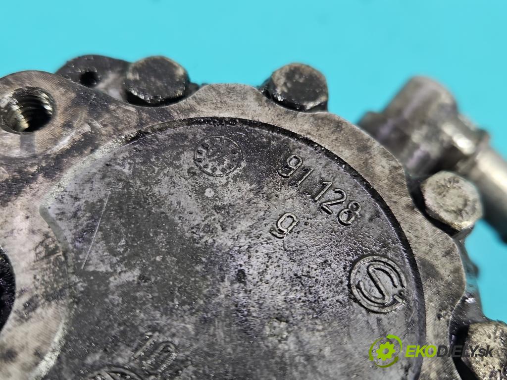 Audi A4 B7 2004-2008 3.0 tdi BKN: 204 HP automatic 150 kW 2967 cm3 5- čerpadlo posilovač  (Servočerpadlo)