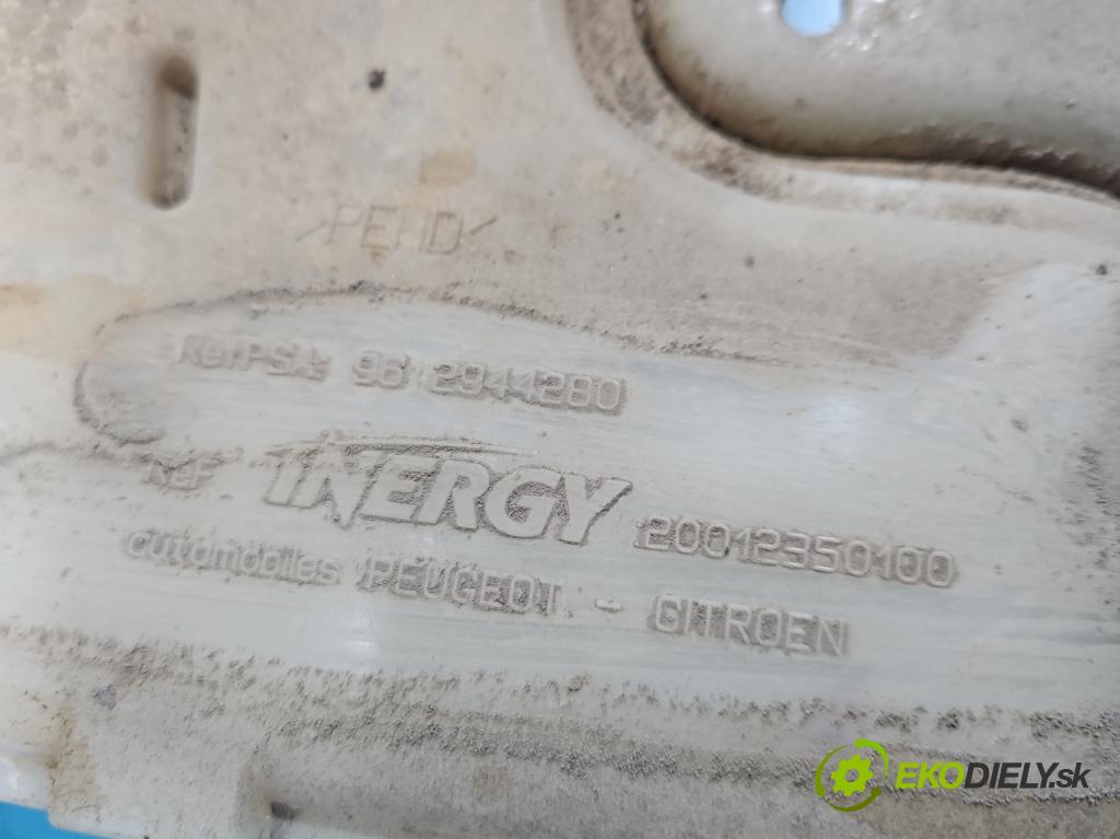 Peugeot 407 2.0 hdi 136 HP manual 100 kW 1997 cm3 5- Nádrž: tekutina: FAP DPF 962944280