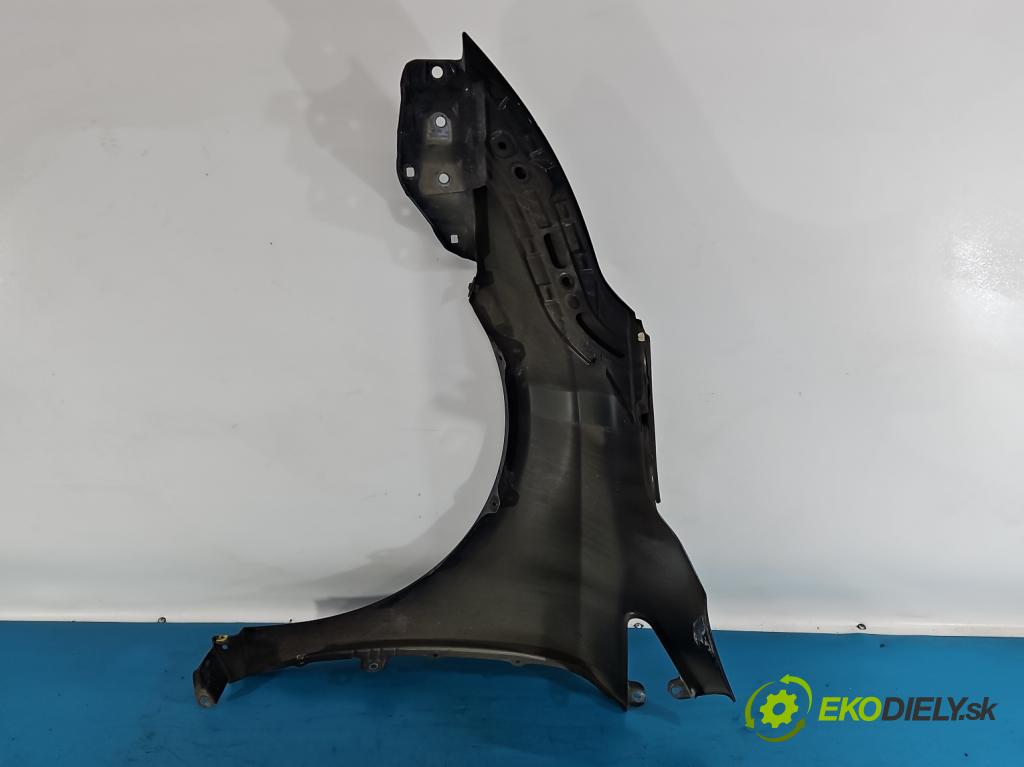 Toyota Avensis III T27 2009-2018 2.2 D4D 150 HP manual 110 kW 2231 cm3 5- blatník predné pravý  (Kľučka dverí ostatné)