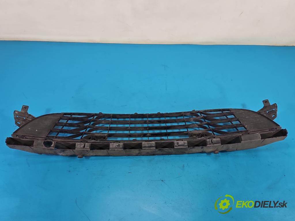 Renault Megane III 2008-2016 2.0 Tce 179KM manual 132 kW 1998 cm3 5- blenda mriežka: nárazník stredová 622540001R