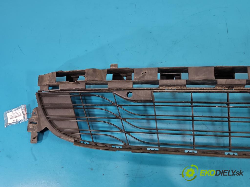 Renault Megane III 2008-2016 2.0 Tce 179KM manual 132 kW 1998 cm3 5- blenda mriežka: nárazník stredová 622540001R