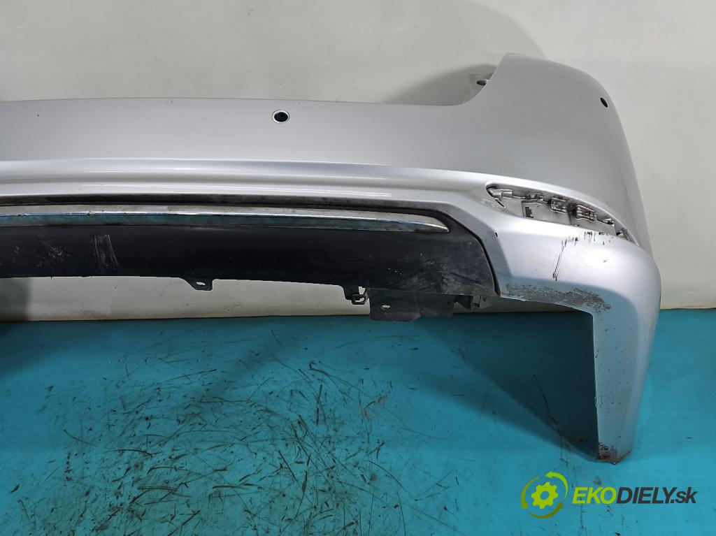 Toyota Auris II 2012-2018 1.6 16V 132  HP manual 97 kW 1598 cm3 5- nárazník zadné  (Kľučka dverí ostatné)