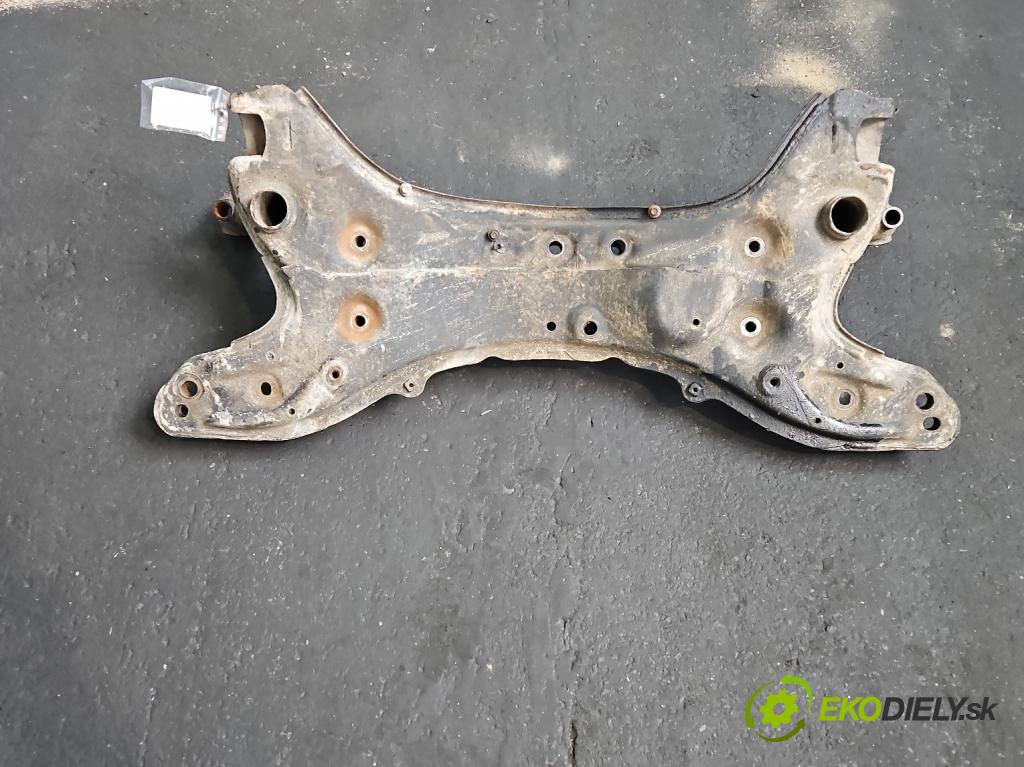 Toyota Yaris I 1999-2005 1.4 D4D 75 HP manual 55 kW 1364 cm3 5- výstuha motora