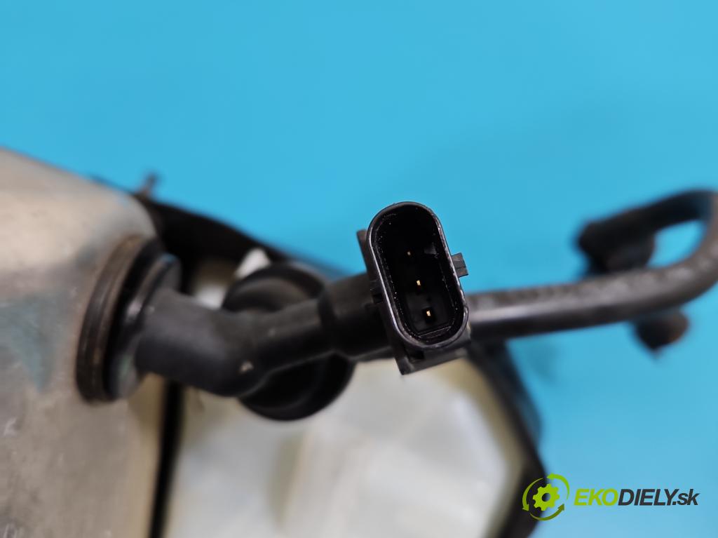 Audi A4 B9 2015-2024 2.0 TDI 190 HP automatic 140 kW 1968 cm3 5- servo brzdové 8W0612103K