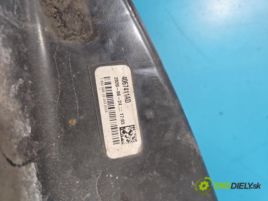 Audi A4 B9 2015-2024 2.0 TDI 190 HP automatic 140 kW 1968 cm3 5- Nádrž: AdBlue: 4067411AD