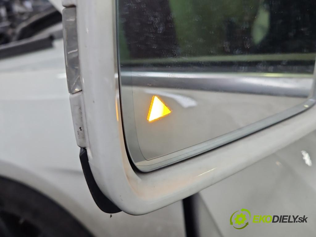 Mercedes GL II X166 2012-2015 4.7 V8 278928 340KM: automatic 250 kW 4663 cm3 5- zrkadlo ľavé A1668104116 (Kľučka dverí ostatné)