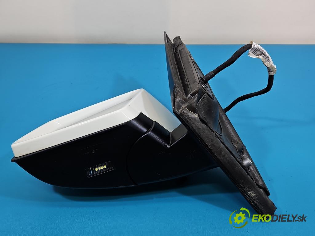 Mercedes GL II X166 2012-2015 4.7 V8 278928 340KM: automatic 250 kW 4663 cm3 5- zrkadlo ľavé A1668104116 (Kľučka dverí ostatné)