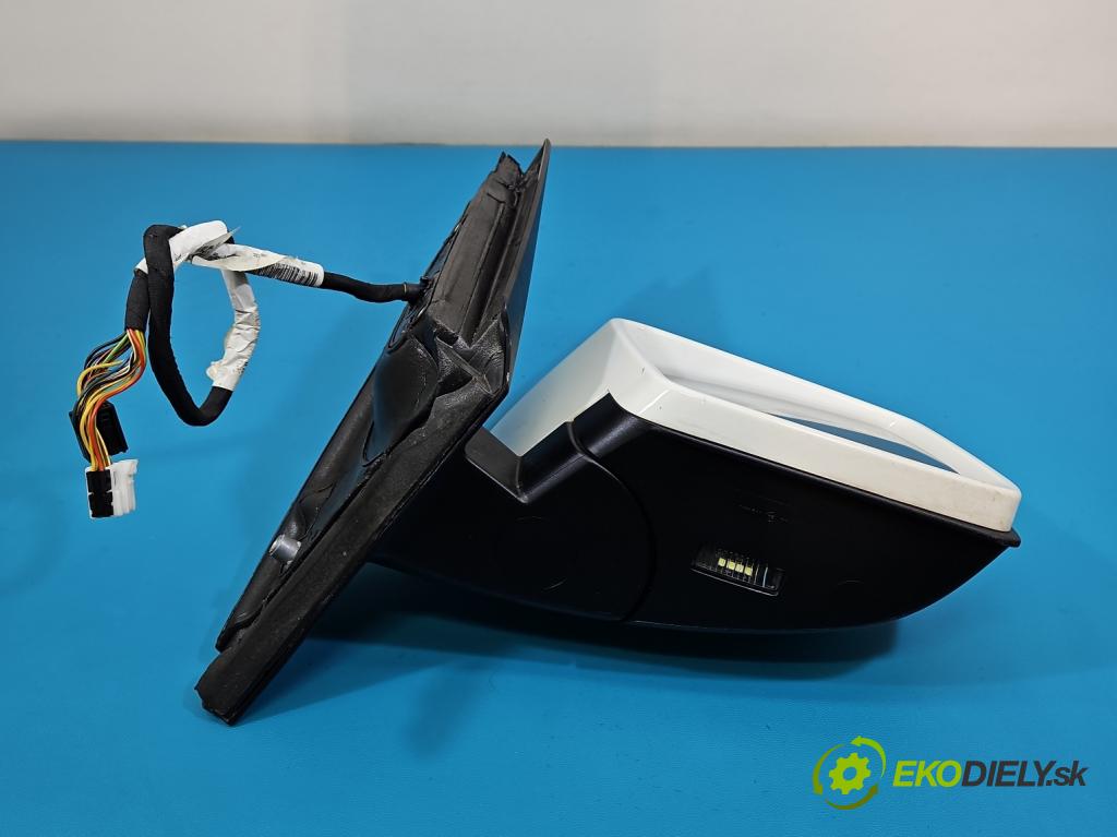 Mercedes GL II X166 2012-2015 4.7 V8 278928 340KM: automatic 250 kW 4663 cm3 5- zrkadlo pravé  (Kľučka dverí ostatné)