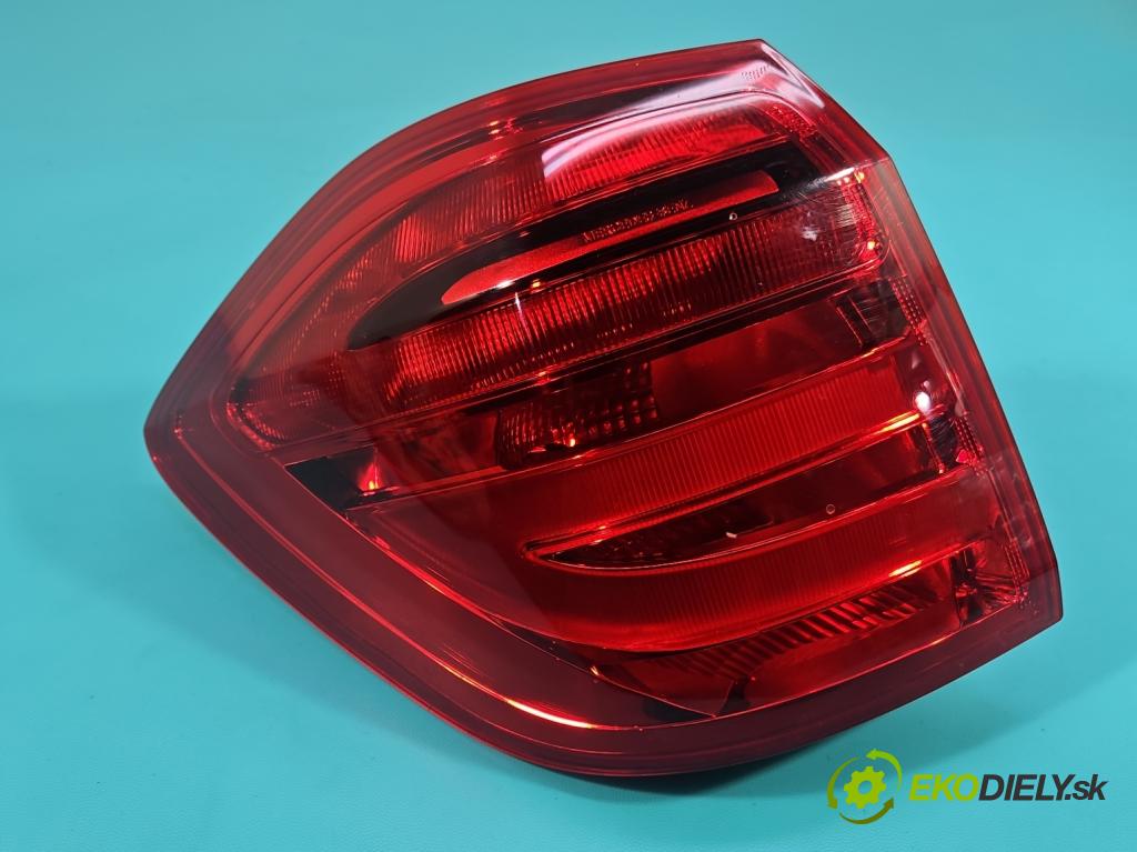 Mercedes GL II X166 2012-2015 4.7 V8 278928 340KM: automatic 250 kW 4663 cm3 5- svetlo / reflektor zadné ľavé A1669067501 (Kľučka dverí ostatné)