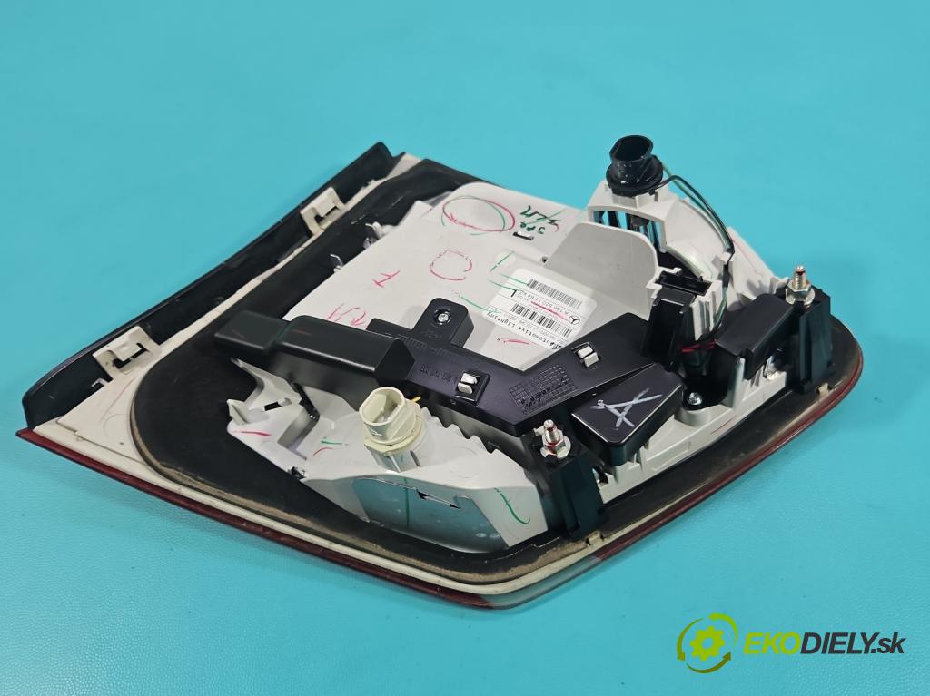 Mercedes GL II X166 2012-2015 4.7 V8 278928 340KM: automatic 250 kW 4663 cm3 5- svetlo / reflektor zadné ľavé A1668201164 (Kľučka dverí ostatné)