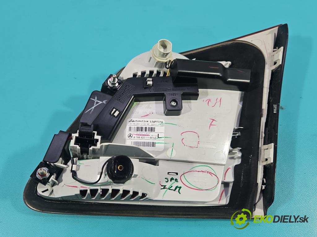 Mercedes GL II X166 2012-2015 4.7 V8 278928 340KM: automatic 250 kW 4663 cm3 5- svetlo / reflektor zadné ľavé A1668201164 (Kľučka dverí ostatné)