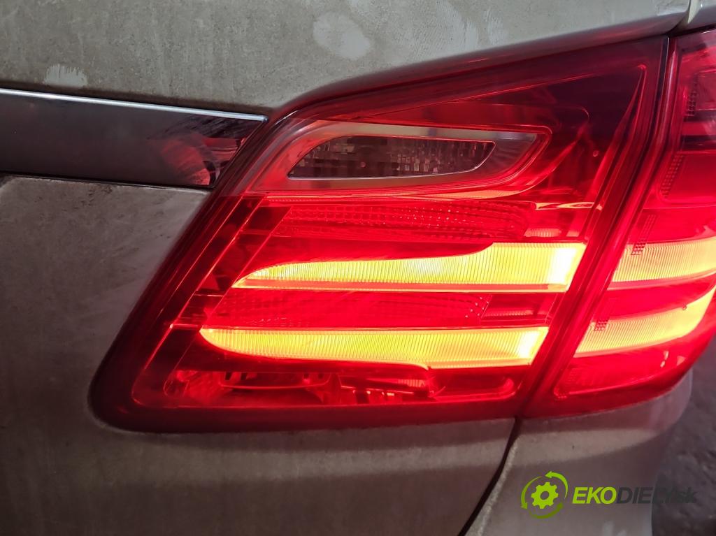 Mercedes GL II X166 2012-2015 4.7 V8 278928 340KM automatic 250 kW 4663 cm3 5- světlo zadní pravé A1668201264 (Klika dveří ostatní)