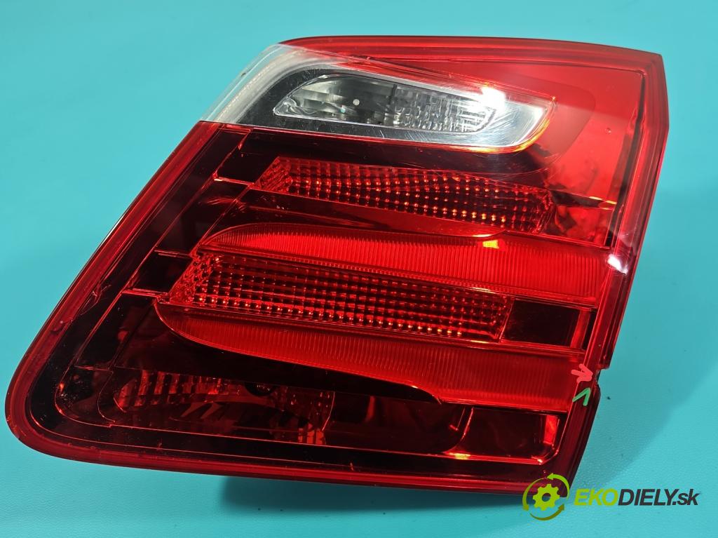 Mercedes GL II X166 2012-2015 4.7 V8 278928 340KM: automatic 250 kW 4663 cm3 5- svetlo / reflektor zadné pravé A1668201264 (Kľučka dverí ostatné)