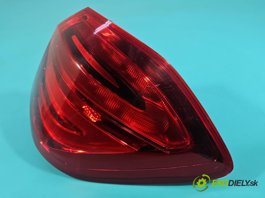 Mercedes GL II X166 2012-2015 4.7 V8 278928 340KM: automatic 250 kW 4663 cm3 5- svetlo / reflektor zadné pravé A1669067601 (Kľučka dverí ostatné)