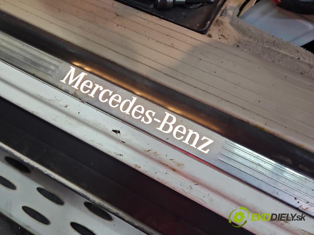Mercedes GL II X166 2012-2015 4.7 V8 278928 340KM: automatic 250 kW 4663 cm3 5- podsvietenie A1666801335