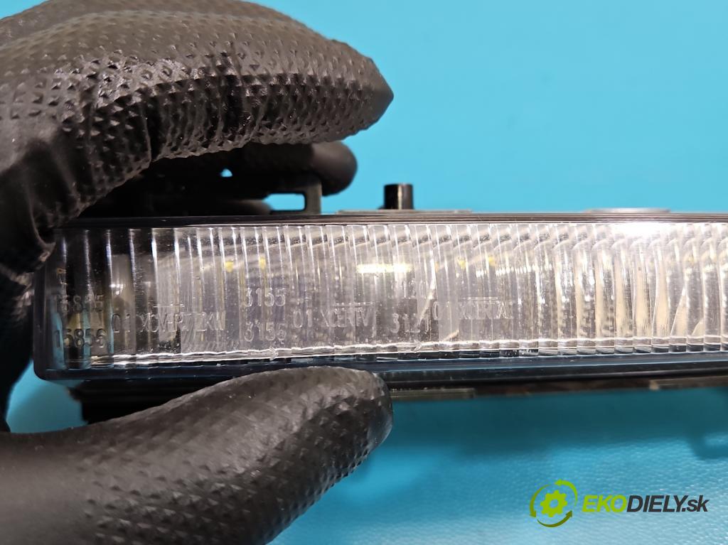 Mercedes GL II X166 2012-2015 4.7 V8 278928 340KM: automatic 250 kW 4663 cm3 5- Svetlo: prevádzky pravé A2049065501