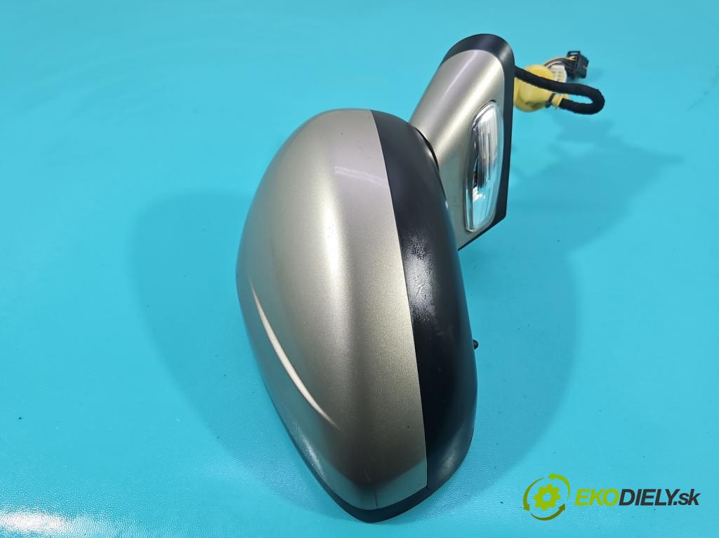 Citroen C4 II 2010-2017 1.6 hdi 111KM manual 82 kW 1560 cm3 5- zrkadlo pravé  (Kľučka dverí ostatné)