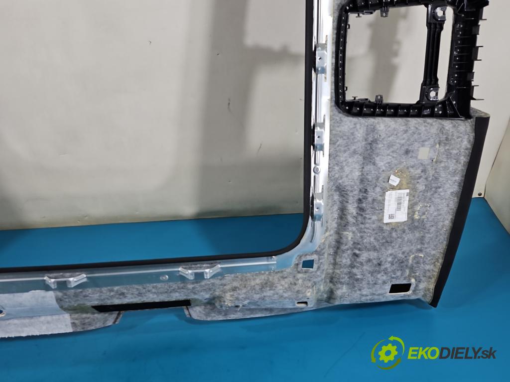 Bmw iX1 U11 , náraze poškodenia na