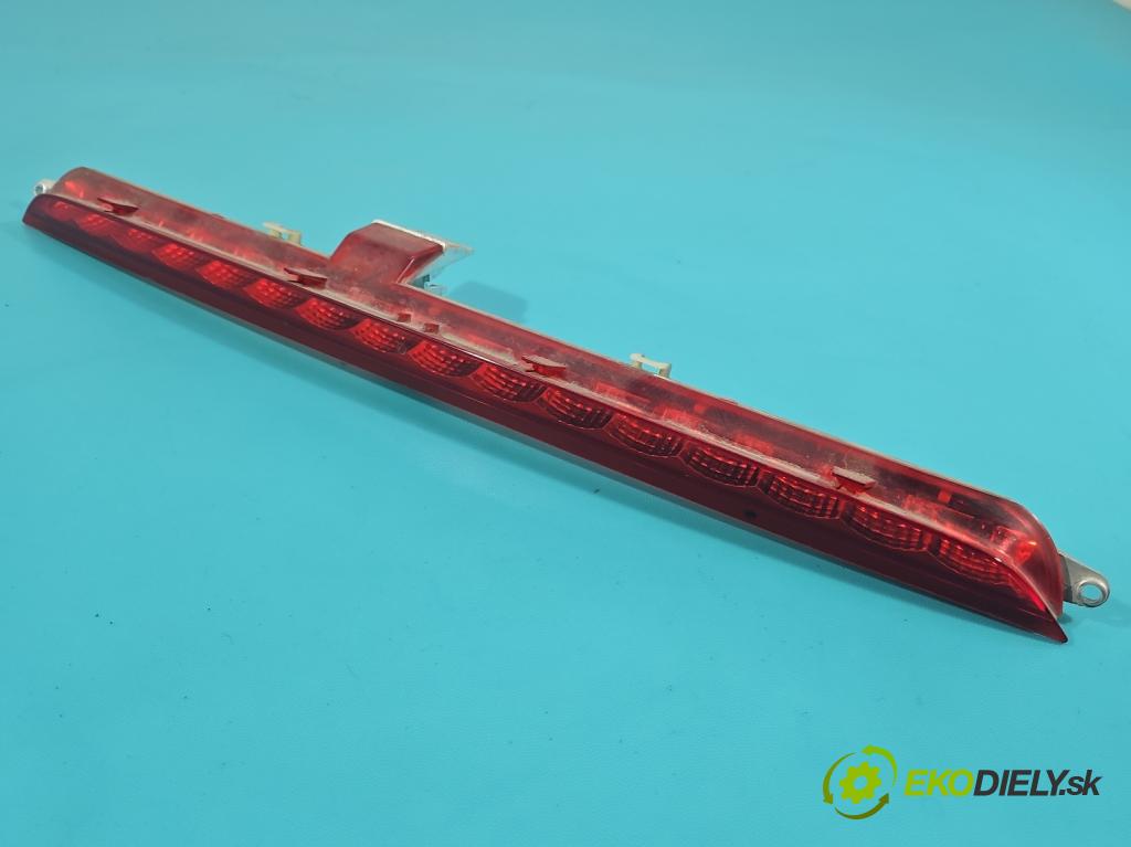 Mercedes GL II X166 2012-2015 4.7 V8 278928 340KM: automatic 250 kW 4663 cm3 5- světlo: stop: A1668200056