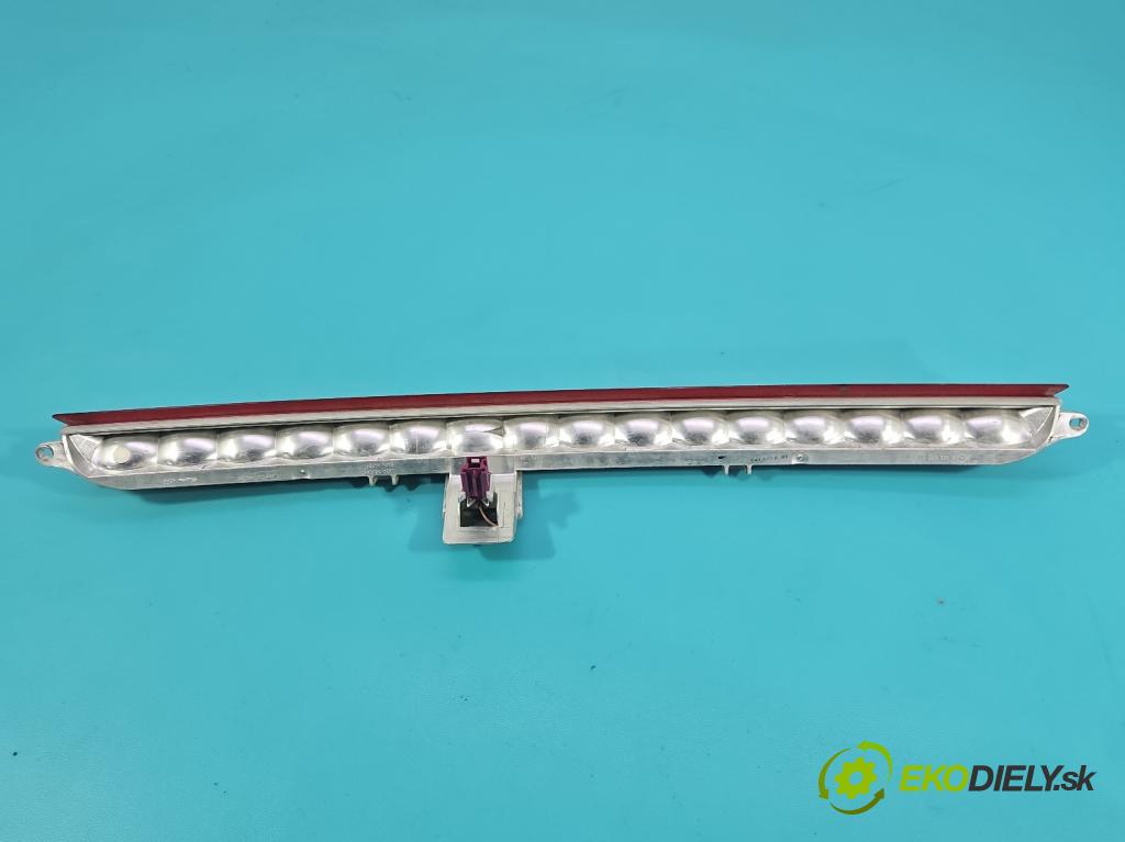 Mercedes GL II X166 2012-2015 4.7 V8 278928 340KM: automatic 250 kW 4663 cm3 5- světlo: stop: A1668200056