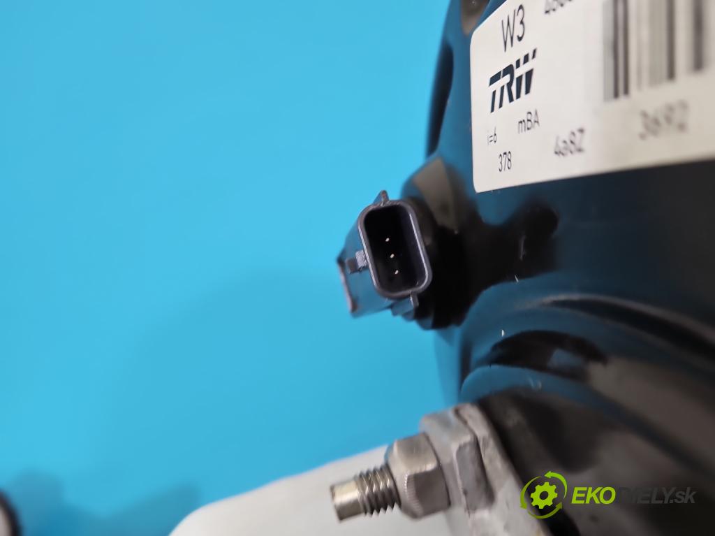 Nissan Juke I 2010-2019 1.5 dci K9K 110 HP manual 81 kW 1461 cm3 5- servo brzdové 460071KW3A