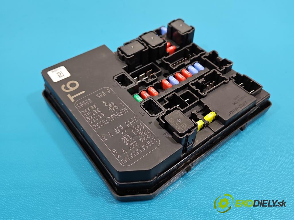 Nissan Juke I 2010-2019 1.5 dci K9K 110 hp manual 81 kW 1461 cm3 5- řídící jednotka 284B7-1KK0B