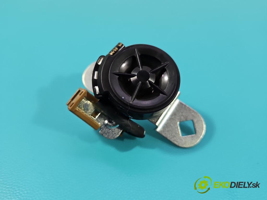 Nissan Juke I 2010-2019 1.5 dci K9K 110 HP manual 81 kW 1461 cm3 5- Reproduktor 281E1-1KA0A