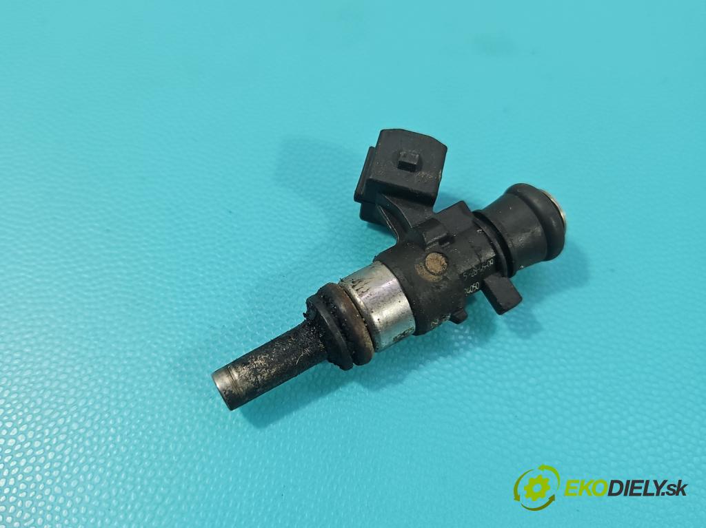 Renault Megane III 2008-2016 2.0 Tce 179KM manual 132 kW 1998 cm3 5- vstřikovač 0280158211 (Vstřikovač paliva)