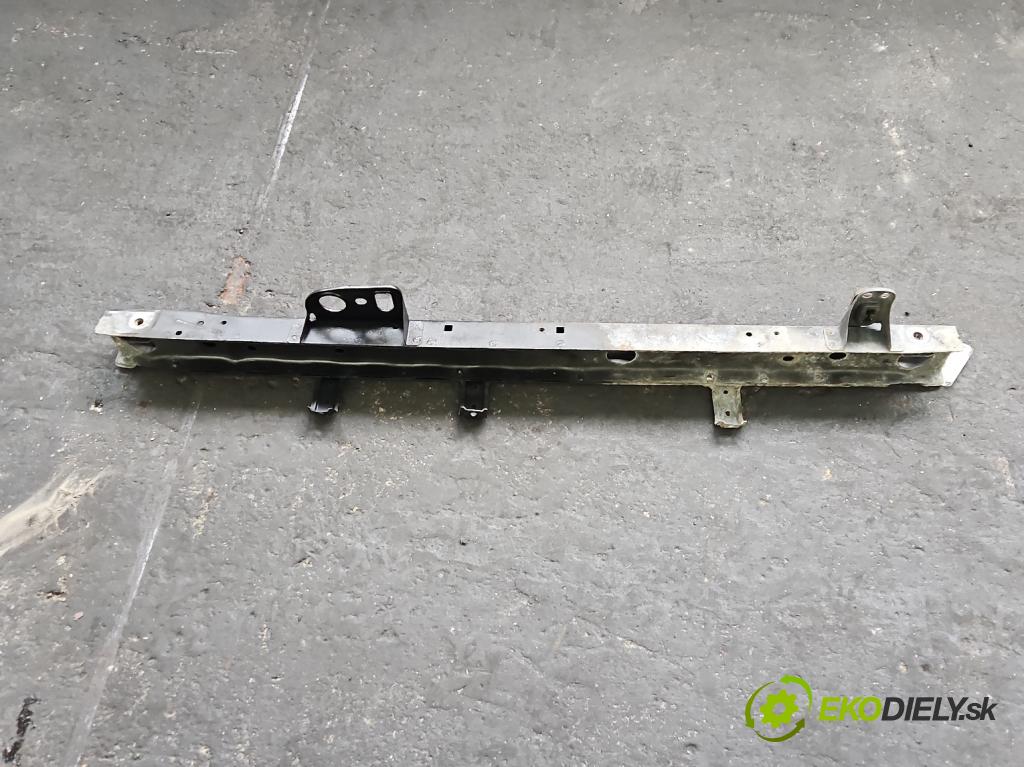 Nissan Juke I 2010-2019 1.5 dci K9K 110 HP manual 81 kW 1461 cm3 5- Upevnenie: 