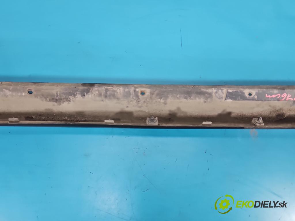 Nissan Juke I 2010-2019 1.5 dci K9K 110 HP manual 81 kW 1461 cm3 5- lišta práh: pravé (Lišta prahová)