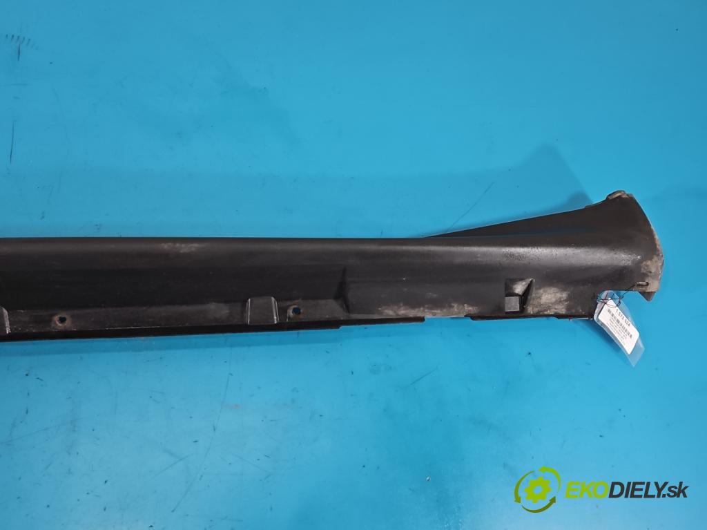 Nissan Juke I 2010-2019 1.5 dci K9K 110 HP manual 81 kW 1461 cm3 5- lišta práh: pravé (Lišta prahová)