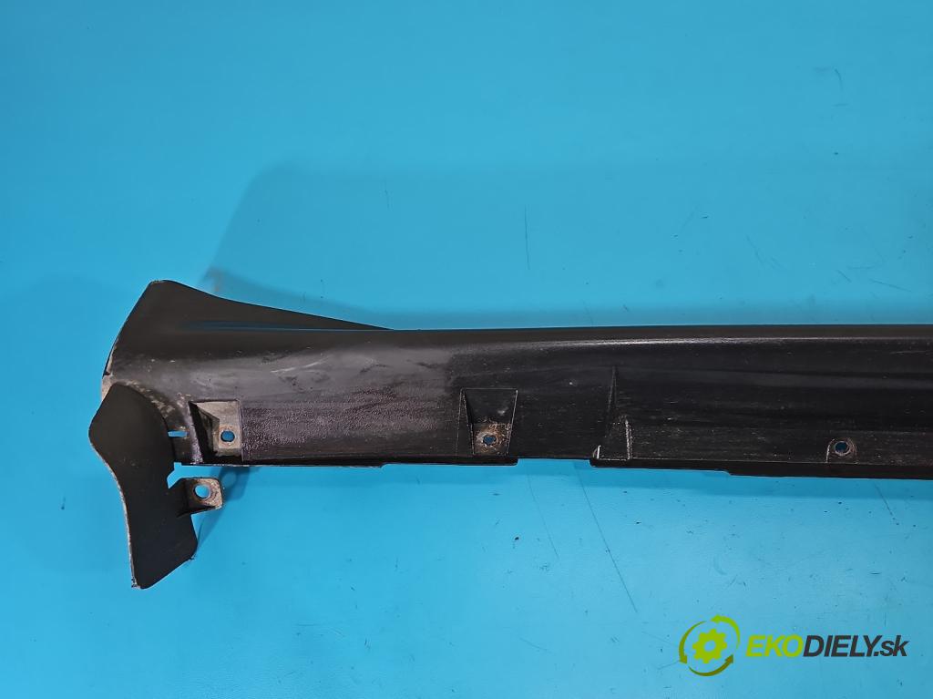 Nissan Juke I 2010-2019 1.5 dci K9K 110 HP manual 81 kW 1461 cm3 5- lišta práh: pravé (Lišta prahová)