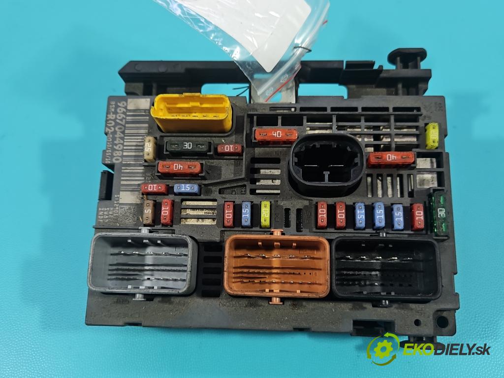 Peugeot 407 1.6 hdi 109 hp manual 80 kW 1560 cm3 5- řídící jednotka 9667044980