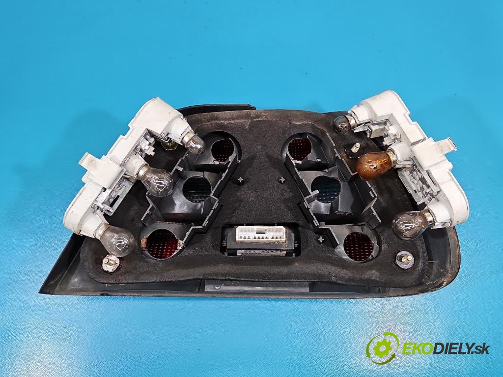 Volvo S40 I 1995-2004 1.8 16V 122 HP manual 90 kW 1783 cm3 4- svetlo / reflektor zadné ľavé 30850296 (Kľučka dverí ostatné)