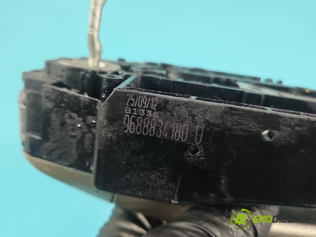 Citroen C4 II 2010-2017 1.6 hdi 111KM manual 82 kW 1560 cm3 5- rukoväť predné ľavé mimo: 9688834180 (Kľučka dverí vonkajšia predná ľavá)