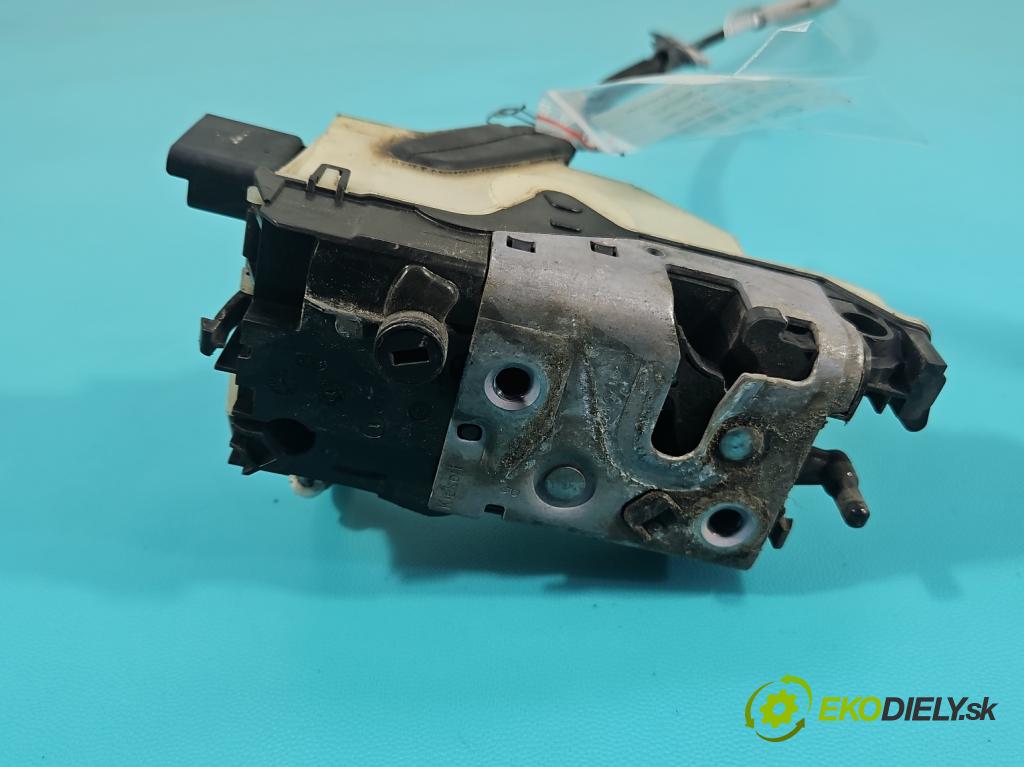 Citroen C4 II 2010-2017 1.6 hdi 111KM manual 82 kW 1560 cm3 5- zámok predné pravý 9685351480