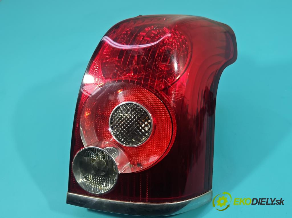 Toyota Avensis II T25 2003-2008 2.0 D4D 126 HP manual 93 kW 1998 cm3 5- svetlo / reflektor zadné pravé  (Kľučka dverí ostatné)