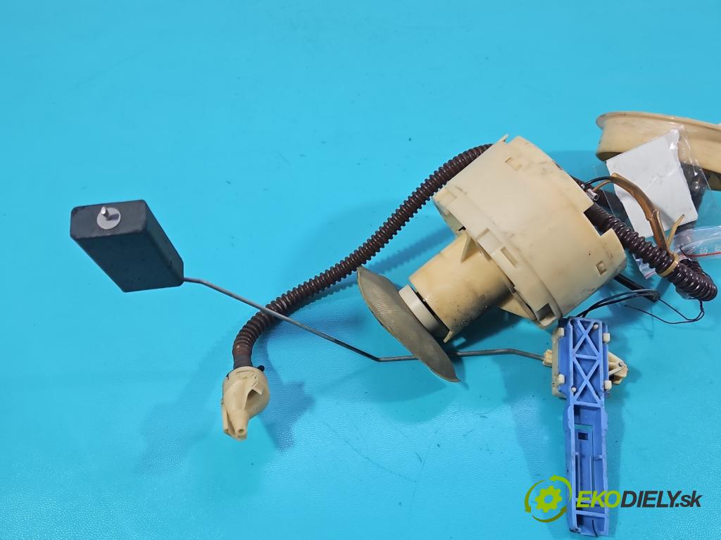 Vw Passat B5 1995-2005 1.6 8V 101 HP manual 74 kW 1595 cm3 4- čerpadlo palivo 8E0906087D