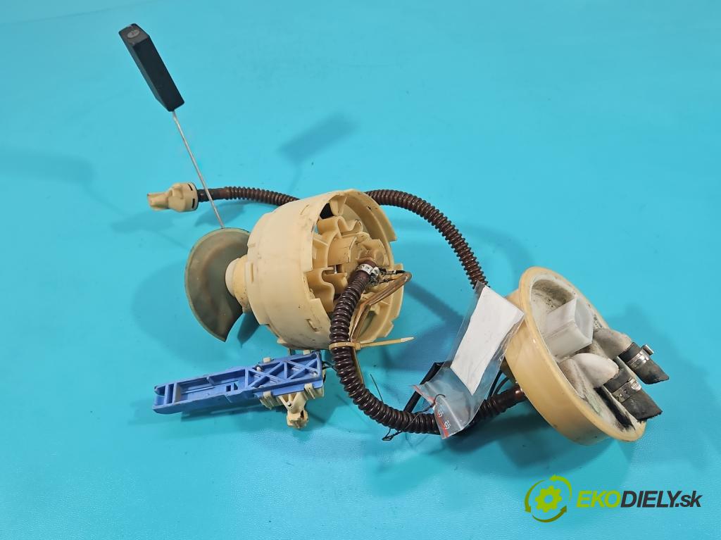 Vw Passat B5 1995-2005 1.6 8V 101 HP manual 74 kW 1595 cm3 4- čerpadlo palivo 8E0906087D