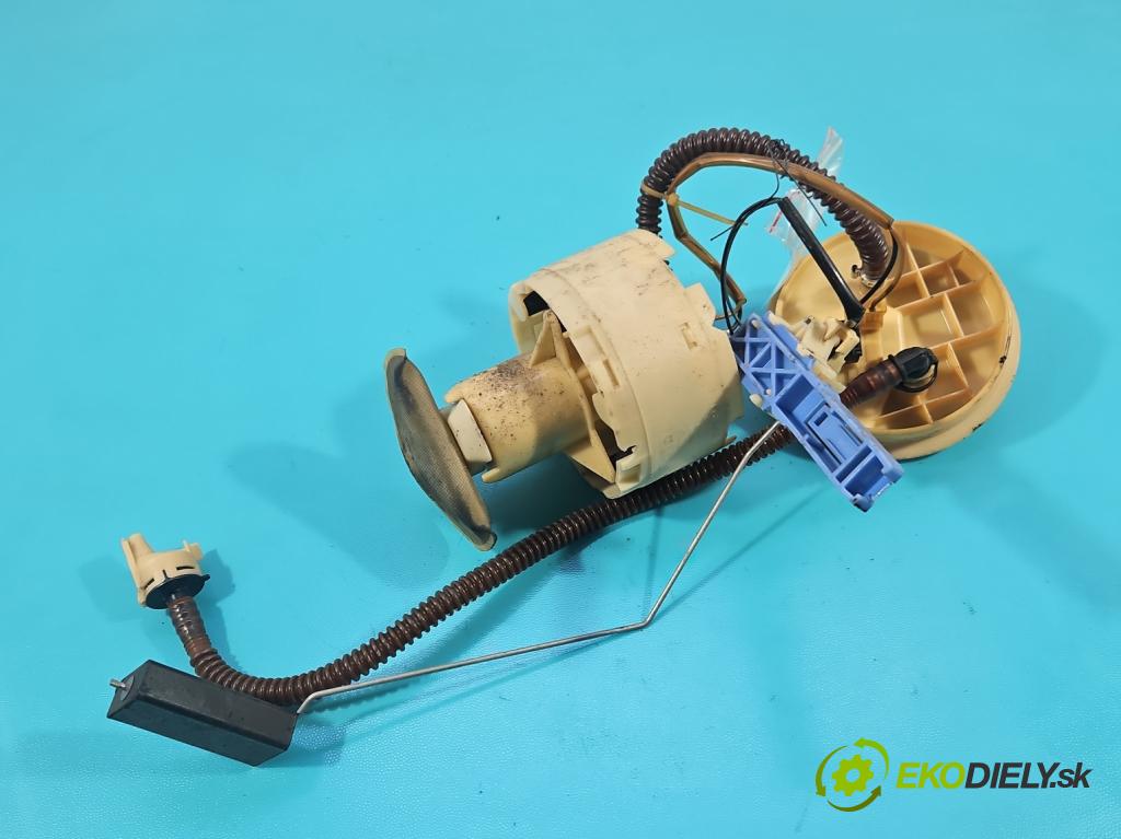 Vw Passat B5 1995-2005 1.6 8V 101 HP manual 74 kW 1595 cm3 4- čerpadlo palivo 8E0906087D