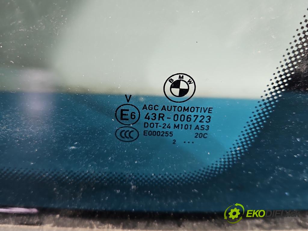 Bmw iX1 U11 0.0 elektrický: 272 HP automatic 200 kW 1 cm3 5- sklo zadné pravé