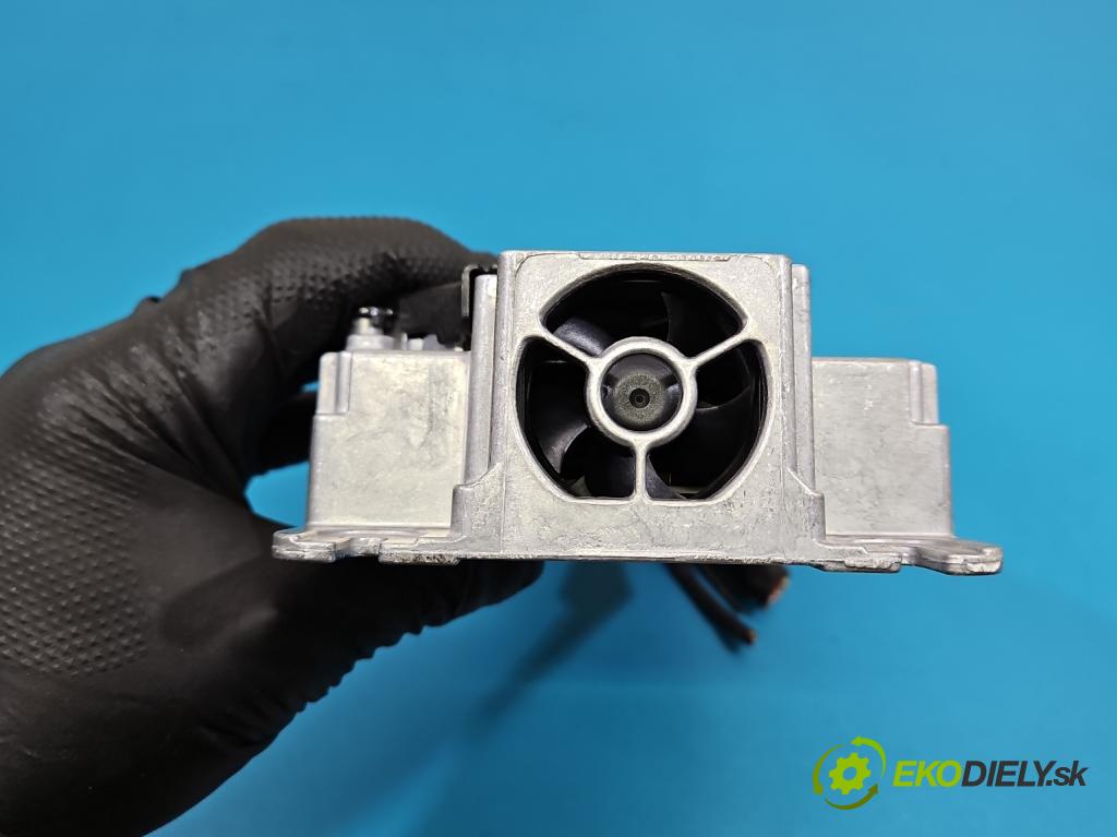 Bmw iX1 U11 0.0 elektrický: 272 HP automatic 200 kW 1 cm3 5- Zesilovač: R35A8648201 (Zosilňovač)