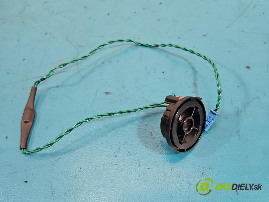 Bmw iX1 U11 0.0 elektrický: 272 HP automatic 200 kW 1 cm3 5- Reproduktor 5A06FA9