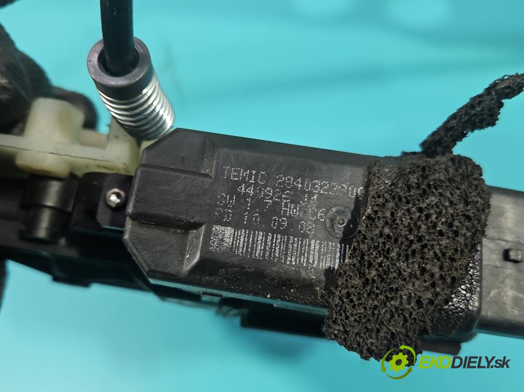 Renault Megane II 2003-2008 1.9 dci 120 HP manual 88 kW 1870 cm3 5- mechanizmus okna predné ľavý 400790L