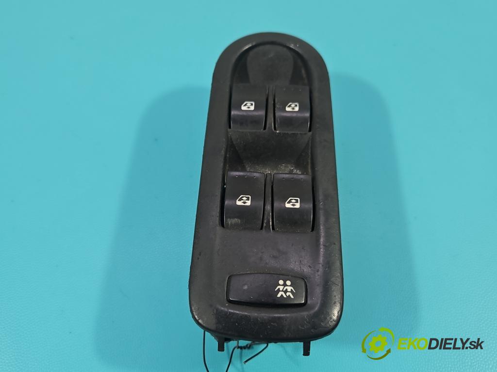 Renault Megane II 2003-2008 1.9 dci 120 HP manual 88 kW 1870 cm3 5- prepínač okien spätných zrkadiel 156018070