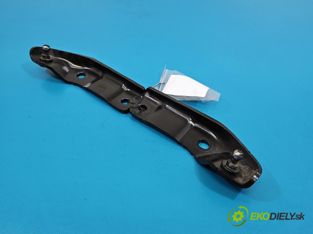 Bmw iX1 U11 0.0 elektrický: 272 HP automatic 200 kW 1 cm3 5- Upevnenie: 9450478